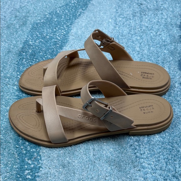 CROCS Shoes - Crocs Iconic Comfort Sandals, Sz 6